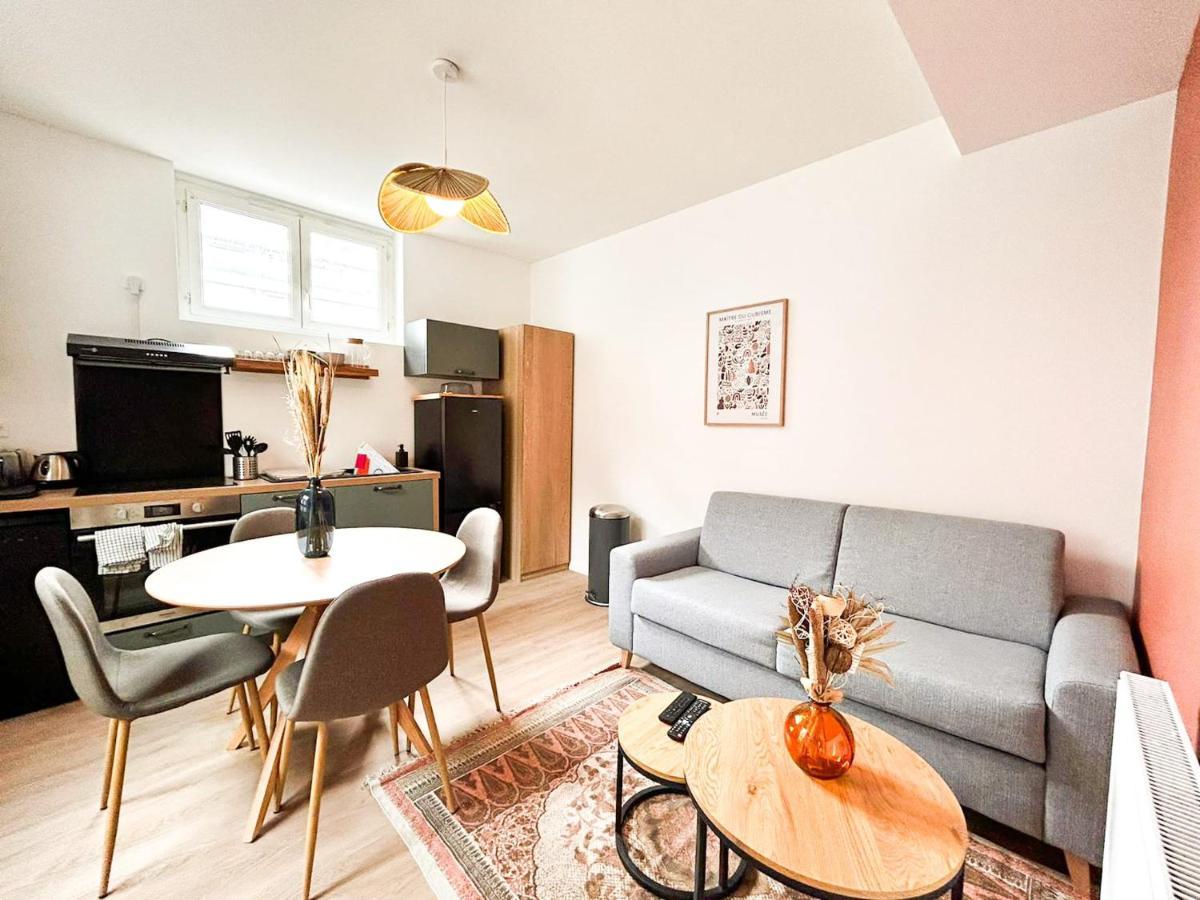Cosy Perle - 2Ch - Quartier Des Halles & Parking Souterrain Pau Bagian luar foto